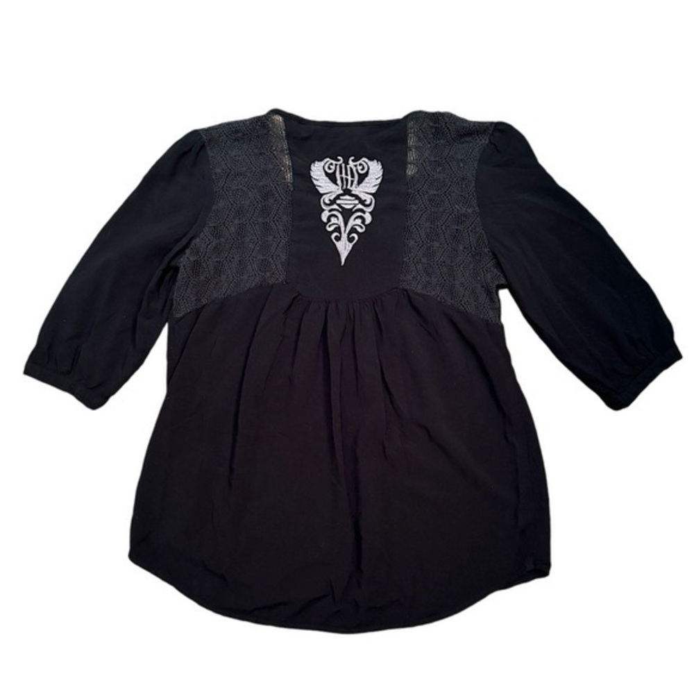 Harley Davidson Moto S Black V Neck 34 Sleeve
Blouse Bikercore Boho Cottagecore